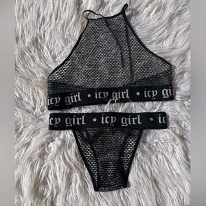 ICY GIRL💫bra/panty set💫L/XL